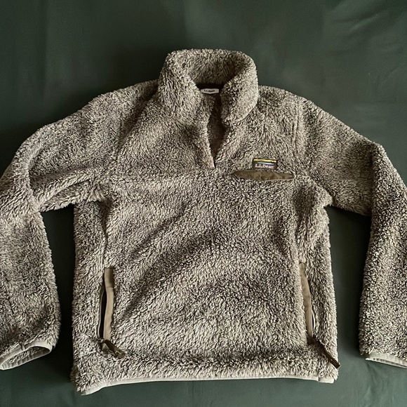 L.L. Bean Jackets & Blazers - Women's L.L.Bean Hi-Pile Fleece Pullover - XS